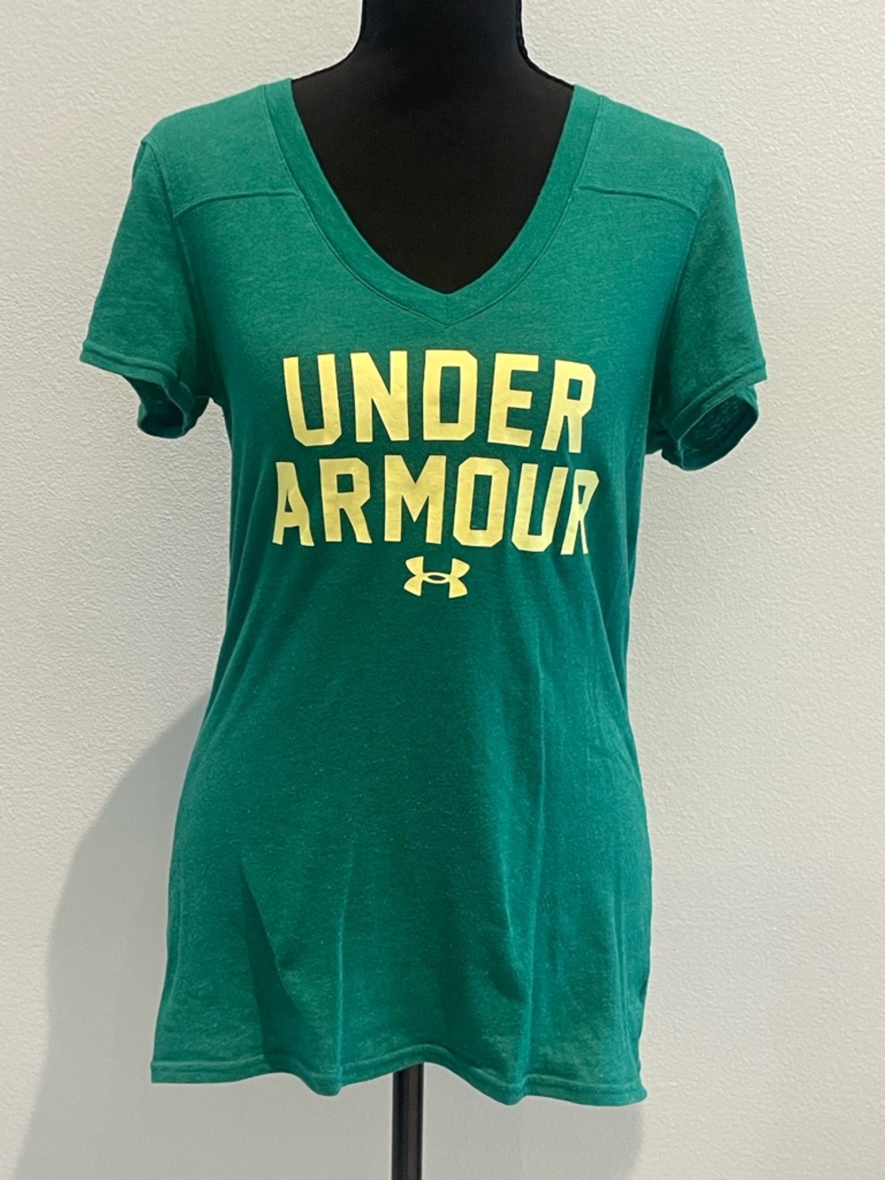 Under Armour Women's Green V-Neck Logo Tee